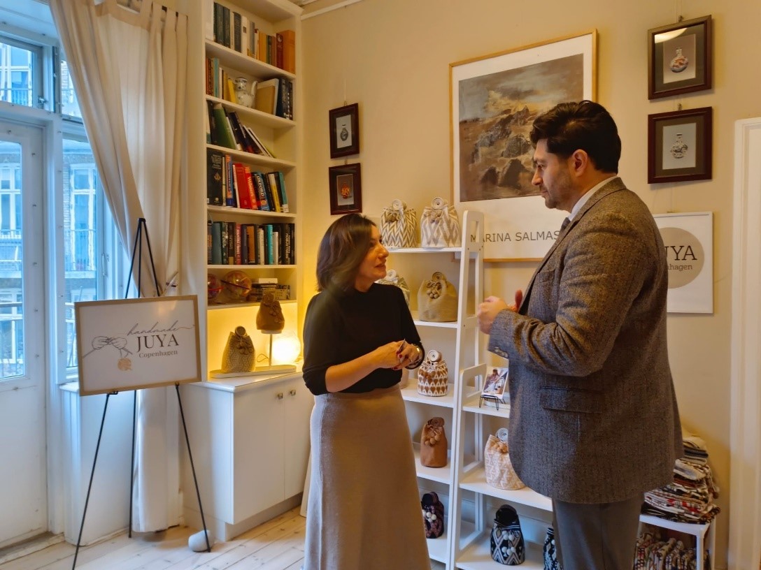 Embajada de Colombia en Dinamarca resalta el arte y la tradición wayúu